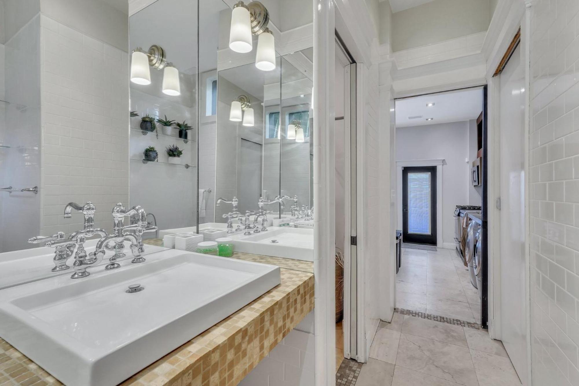 서배너 The Lincoln Loft, Near Forsyth Park With Free Parking 빌라 외부 사진