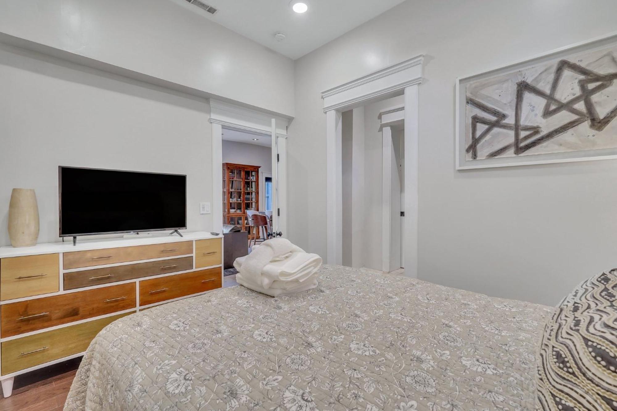 서배너 The Lincoln Loft, Near Forsyth Park With Free Parking 빌라 외부 사진