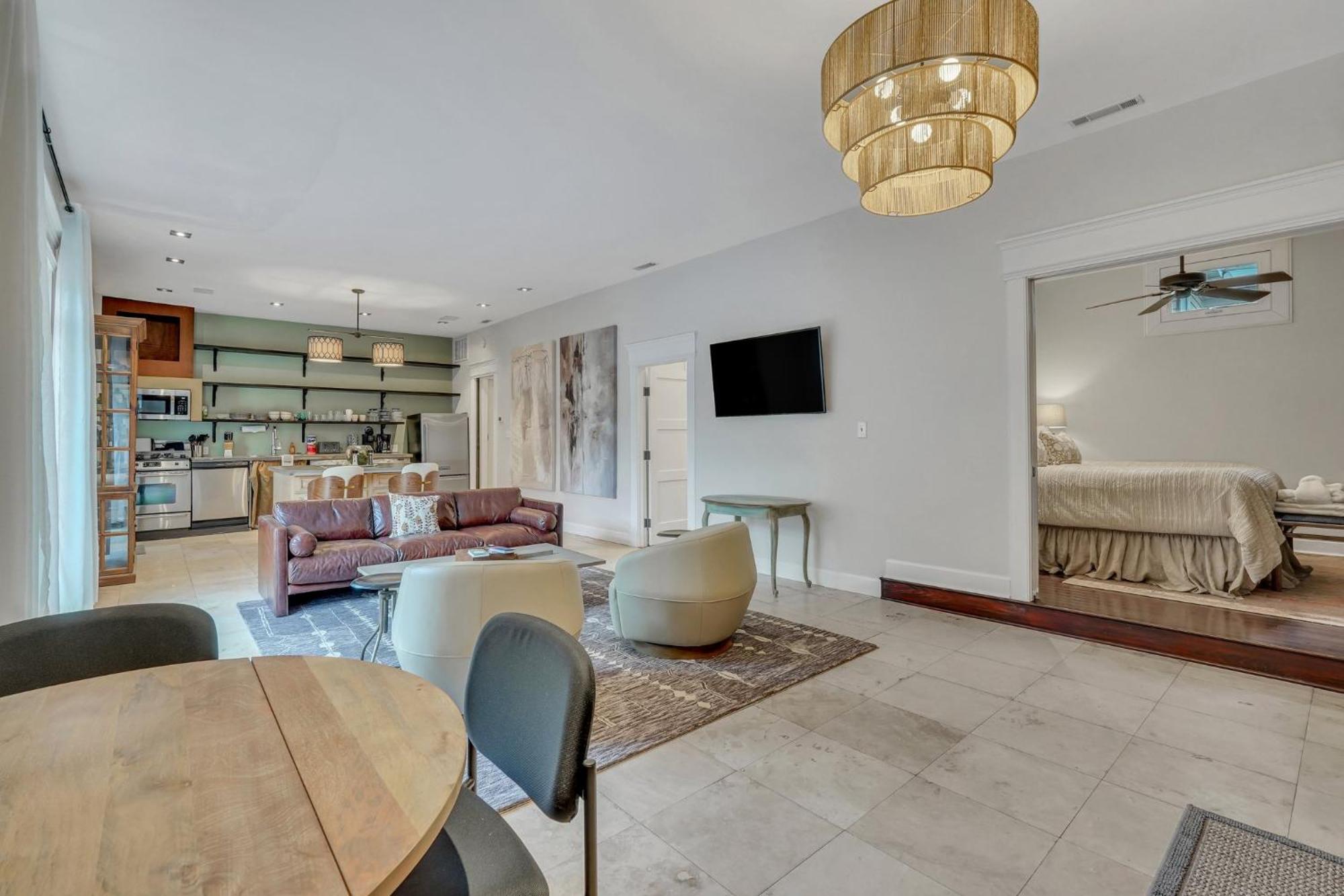 서배너 The Lincoln Loft, Near Forsyth Park With Free Parking 빌라 외부 사진
